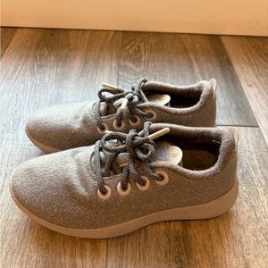 Allbirds Light Purple Women’s Mizzles Wool Sneakers